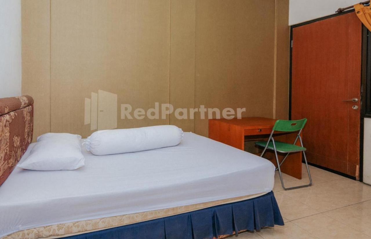 De Lugano Scbd Syariah Mitra Reddoorz Hotel Jakarta Exterior photo